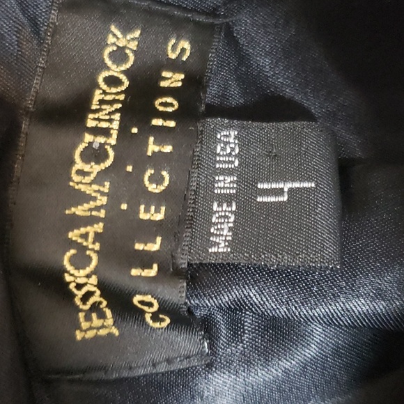 Vintage Jessica McClintock Floral Embroider Black Jacket with Faux Fur Collar 4 - Picture 5 of 7